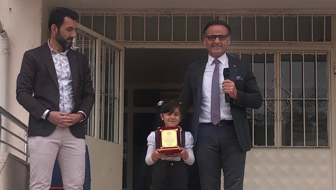 İlçe Milli Eğitim Müdürümüz ,  Barbaros İlkokulu'nda Düzenlenen  'Bahşılı Masalcısını Arıyor' Projesi Ödül Törenine Katıldı